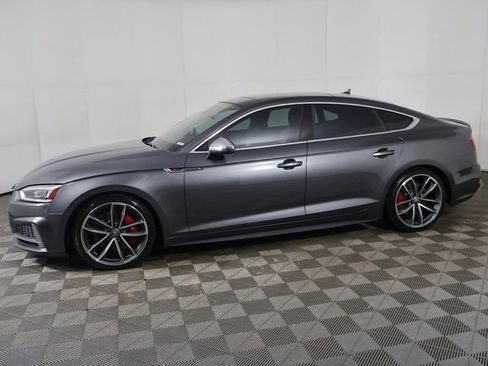 Used 2019 Audi S5 Premium Plus w/ Premium Plus image 18
