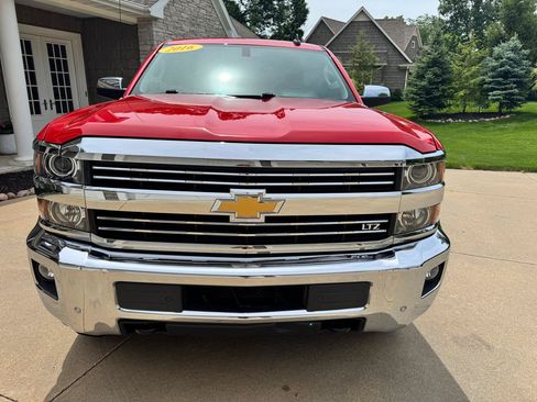 Used 2015 Chevrolet Silverado 2500 LTZ w/ LTZ Plus Package AWD/4WD image 10