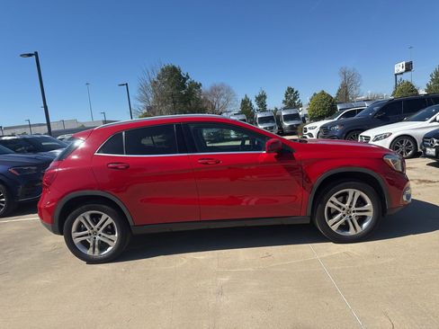 Used 2018 Mercedes-Benz GLA 250 image 3