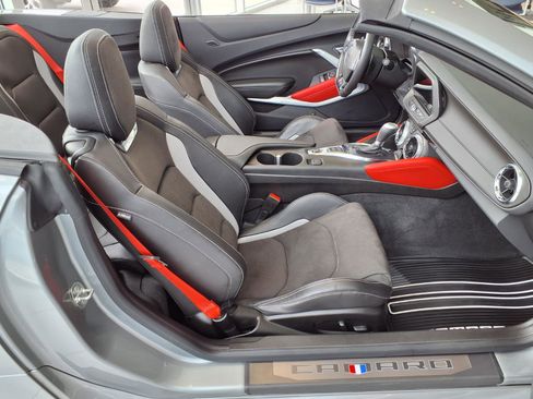Used 2023 Chevrolet Camaro SS RWD image 15