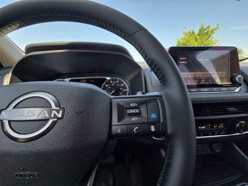 New 2026 Nissan Rogue SV FWD image 12