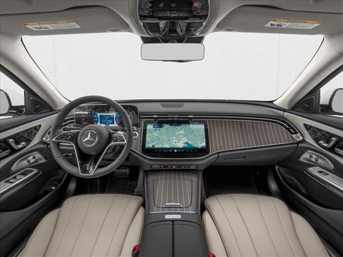 New 2026 Mercedes-Benz E 450 4MATIC Sedan image 5