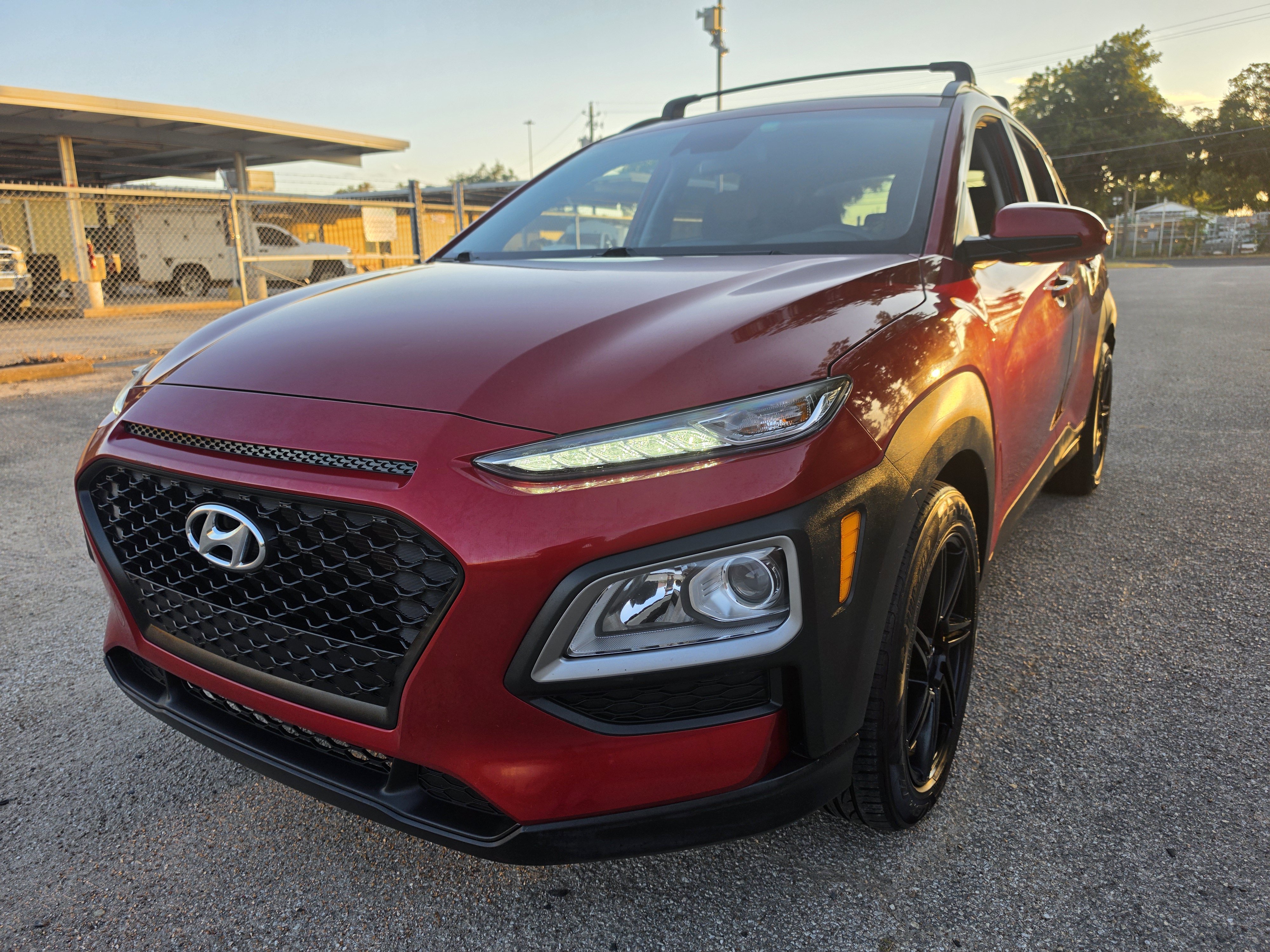 Used 2021 Hyundai Kona SEL FWD image 3