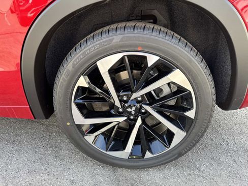 New 2025 Mitsubishi Outlander SEL image 8