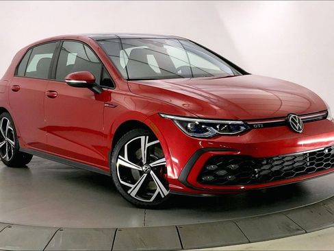 Used 2024 Volkswagen GTI SE image 1