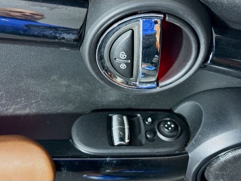 Used 2019 MINI Cooper John Cooper Works FWD image 24