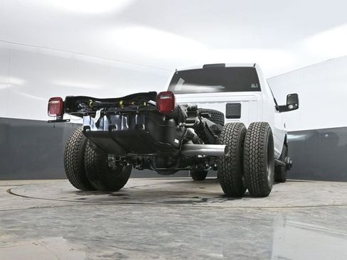 New 2026 RAM 3500 Tradesman AWD/4WD image 45