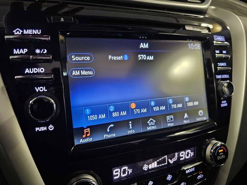 Used 2017 Nissan Murano Platinum w/ Platinum Technology Package image 18