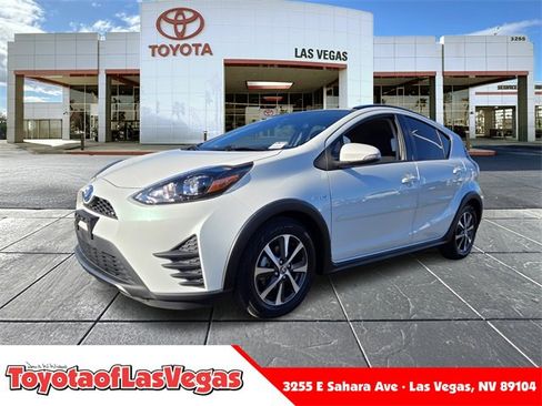 Certified 2018 Toyota Prius C Three image 1