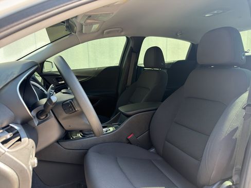 Used 2023 Chevrolet Malibu LS FWD image 11