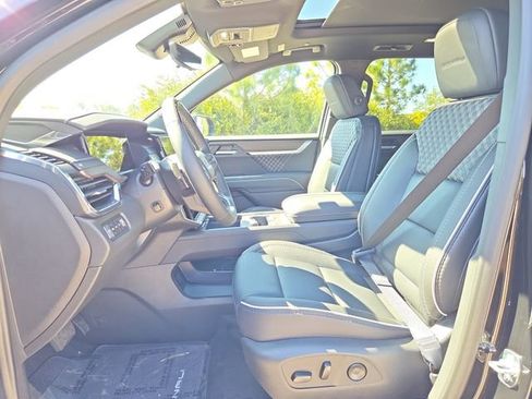 New 2026 GMC Acadia Denali w/ Super Cruise Package AWD/4WD image 18