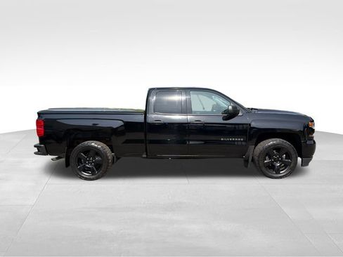 Used 2016 Chevrolet Silverado 1500 W/T w/ Black Out Edition AWD/4WD image 2