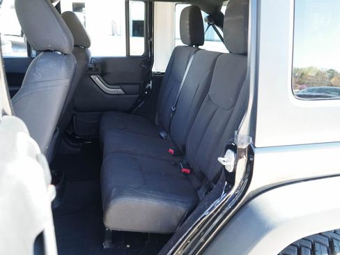 Used 2015 Jeep Wrangler Unlimited Sport w/ Quick Order Package 24S image 33