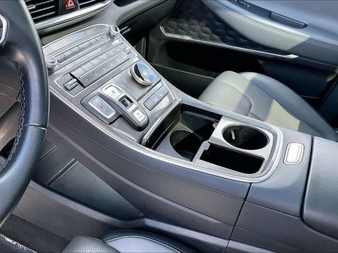 Certified 2023 Hyundai Santa Fe SEL w/ Premium Package FWD image 11