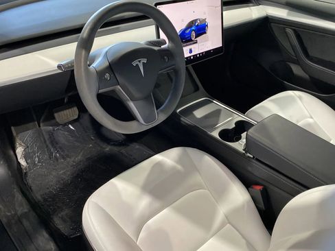 Used 2022 Tesla Model 3 Long Range image 10
