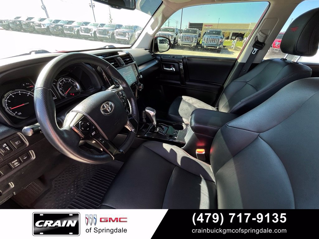 Used 2024 Toyota 4Runner TRD Off-Road Premium w/ Moonroof Package AWD/4WD image 10