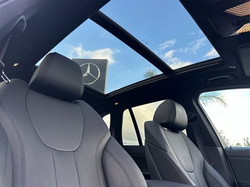 Used 2019 BMW X5 xDrive40i w/ Convenience Package image 17