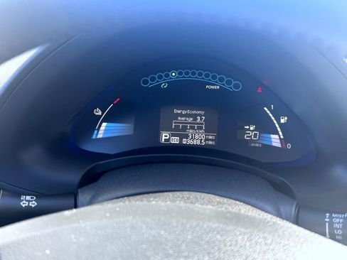 Used 2015 Nissan Leaf SL w/ Premium Package image 14