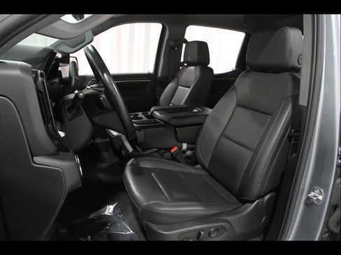 Used 2025 GMC Sierra 1500 SLT AWD/4WD image 5