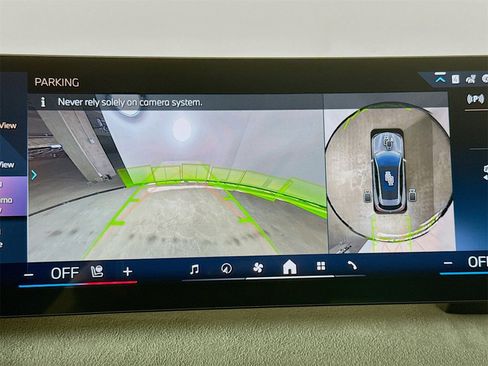 New 2026 BMW iX xDrive60 w/ M Sport Package image 14