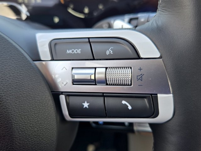 New 2026 Hyundai Tucson Limited FWD image 12