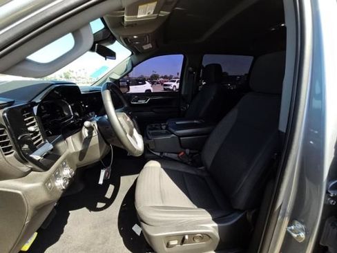 Used 2024 GMC Sierra 1500 Elevation AWD/4WD image 6
