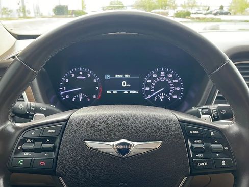 Used 2018 Genesis G80 3.8 RWD image 31
