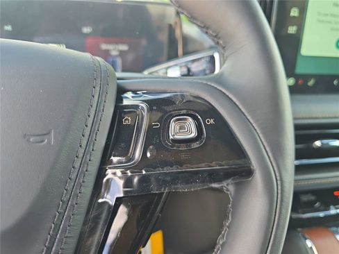 New 2026 Lincoln Aviator Black Label w/ Black Label Special Edition AWD/4WD image 24