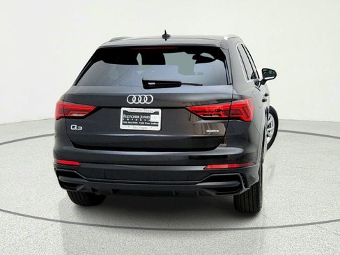 Used 2022 Audi Q3 2.0T Premium AWD/4WD image 10