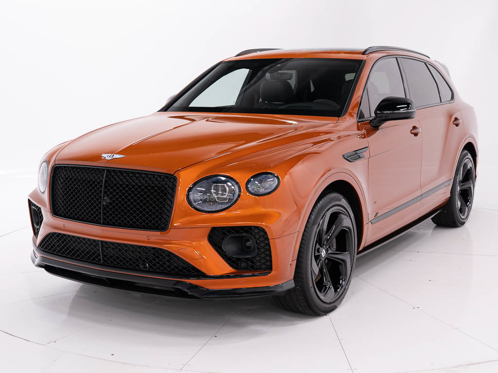Certified 2022 Bentley Bentayga AWD/4WD image 1