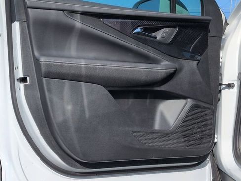 New 2026 Chevrolet Blazer EV LT image 18