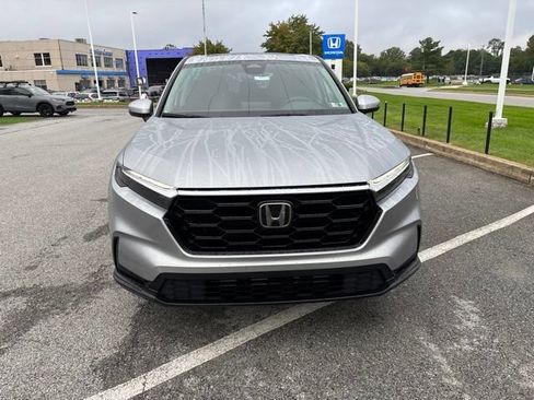 Used 2026 Honda CR-V EX image 2