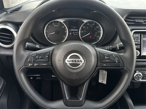 Used 2025 Nissan Versa S w/ Trunk Package image 12