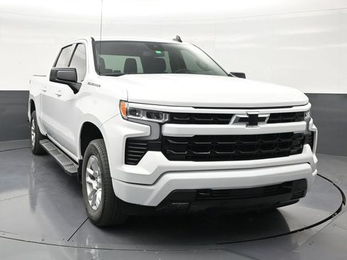 Used 2023 Chevrolet Silverado 1500 RST RWD image 7