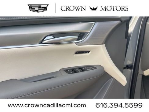 New 2026 Cadillac XT5 Premium Luxury w/ Driver Assist Package AWD/4WD image 11
