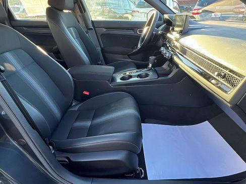 Used 2024 Honda Civic Sport image 13