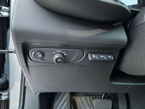 Used 2023 Buick Envision Avenir AWD/4WD image 24
