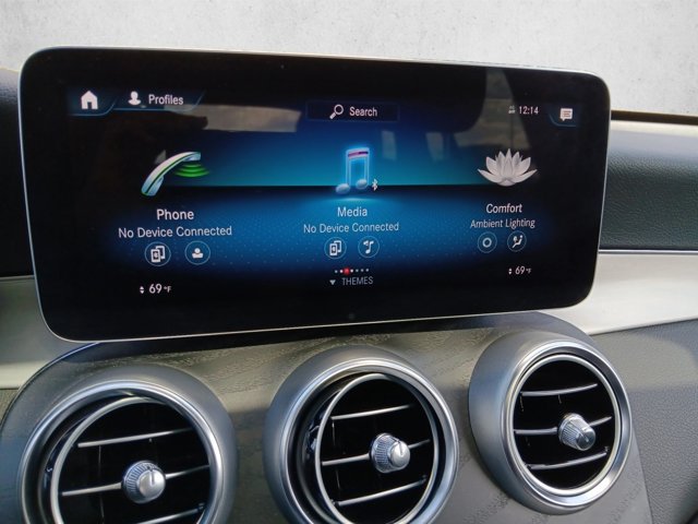 Certified 2022 Mercedes-Benz GLC 300 w/ Premium Package Lite image 14