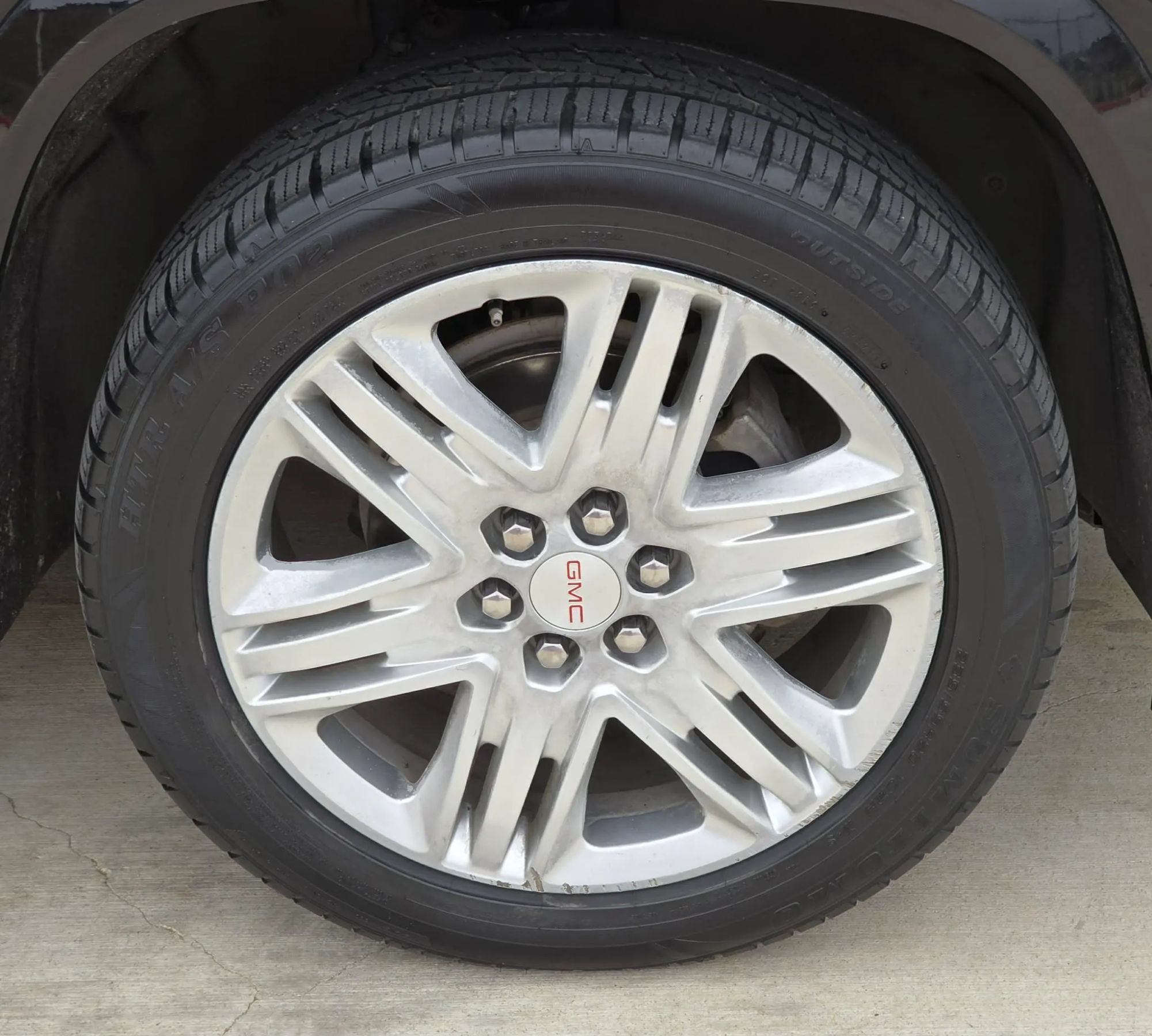Used 2018 GMC Acadia Denali w/ Technology Package FWD image 35