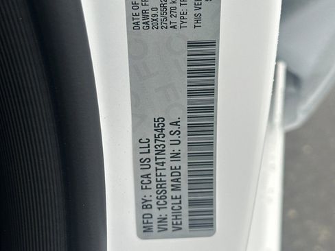 New 2026 RAM 1500 4x4 Crew Cab image 26