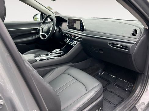 Used 2023 Hyundai Sonata Limited FWD image 26