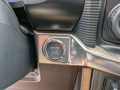 Used 2024 Ford F150 King Ranch AWD/4WD image 34