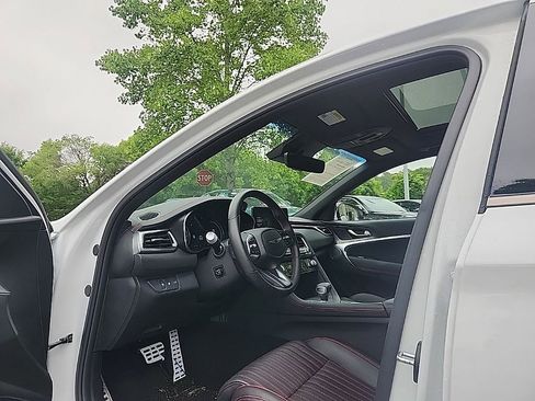 Used 2026 Genesis G70 3.3T Sport Prestige RWD image 6