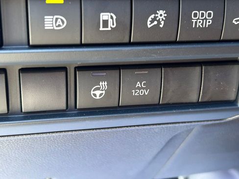 Used 2025 Toyota Sequoia TRD Pro AWD/4WD image 31