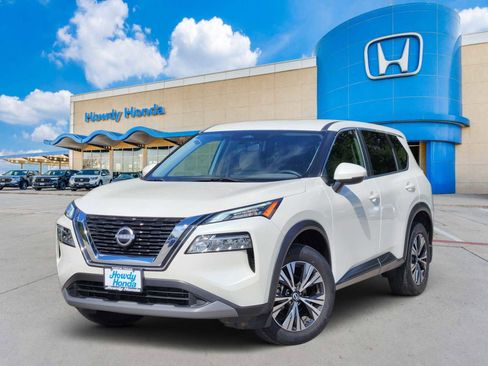 Used 2023 Nissan Rogue SV FWD image 1