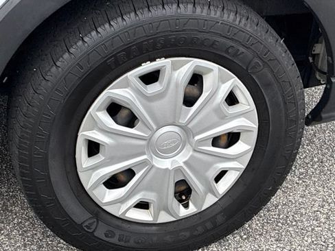 Used 2019 Ford Transit 150 XLT RWD image 16