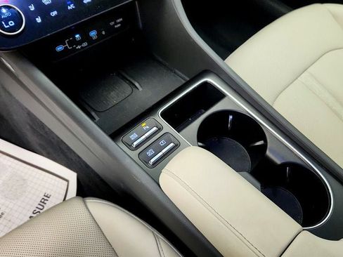 Used 2025 Hyundai Sonata Limited FWD image 16