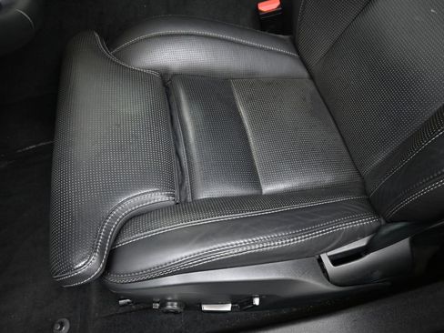 Certified 2024 Volvo V60 B5 Cross Country Ultimate image 22