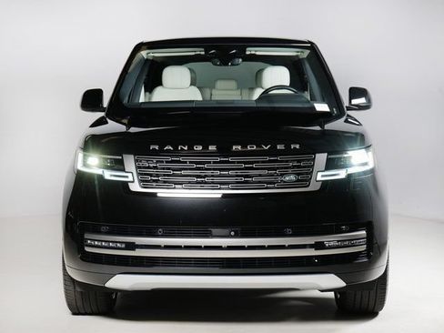 Certified 2025 Land Rover Range Rover SE AWD/4WD image 8