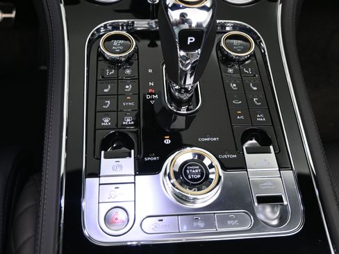 Used 2020 Bentley Continental GT image 15